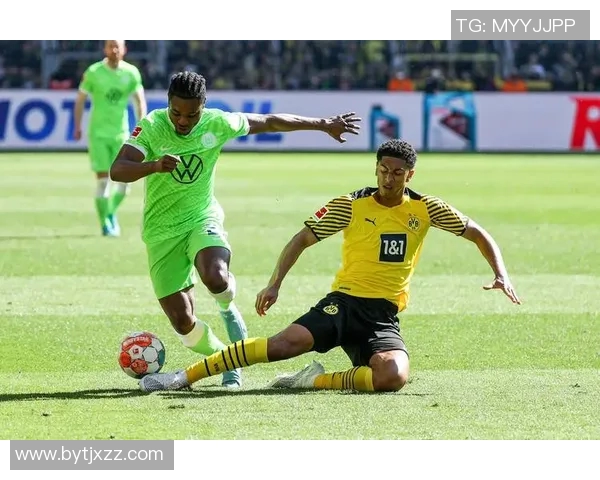 沃尔夫斯堡主场难分胜负，战平沙尔克04势均力敌